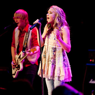 Emily Osment in Emily Osment performs live at the House of Blues