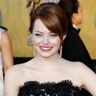 Emma Stone in The 18th Annual Screen Actors Guild Awards - Arrivals