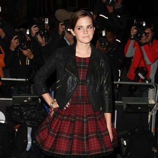 Emma Watson in GQ Men of The Year Awards 2011 - Arrivals