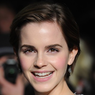 Emma Watson in My Week with Marilyn UK Premiere - Arrivals