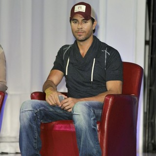 Enrique Iglesias in Wisin and Yandel, Jennifer Lopez and Enrique Iglesisas Announce Their Summer Tour