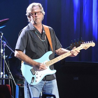 Eric Clapton in Eric Clapton Performing Live