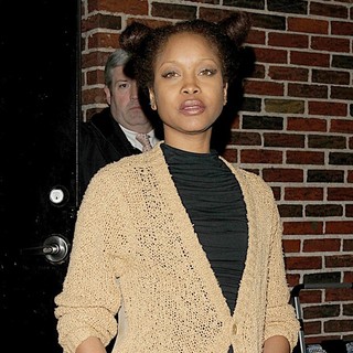 Erykah Badu in Celebrities Arrive at The Ed Sullivan Theater for The Late Show with David Letterman