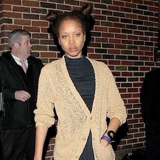 Erykah Badu in Celebrities Arrive at The Ed Sullivan Theater for The Late Show with David Letterman
