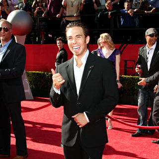 Apolo Anton Ohno in 2010 ESPY Awards - Arrivals