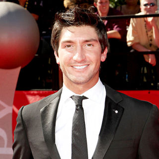 Evan Lysacek in 2010 ESPY Awards - Arrivals