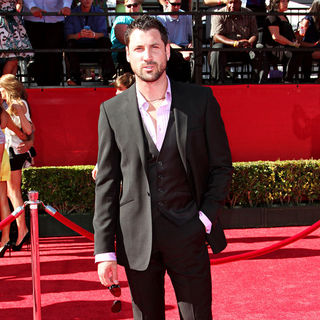 Maksim Chmerkovskiy in 2010 ESPY Awards - Arrivals