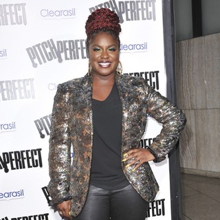 Ester Dean in Los Angeles Premiere of Pitch Perfect