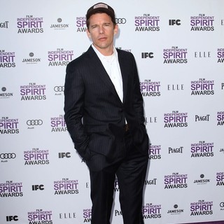 Ethan Hawke in 27th Annual Independent Spirit Awards - Arrivals