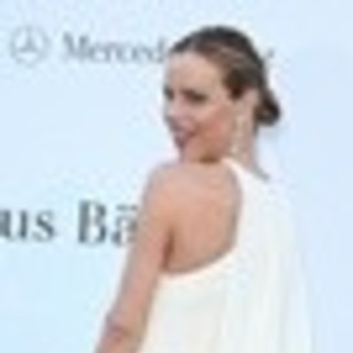 Eva Herzigova in 66th Cannes Film Festival - amfAR's 20th Annual Cinema Against AIDS - Arrivals - eva-herzigova-amfar-s-20th-annual-cinema-against-aids-05