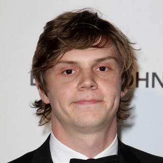 Evan Peters in 21st Annual Elton John AIDS Foundation's Oscar Viewing Party - evan-peters-21st-annual-elton-john-aids-foundation-s-oscar-viewing-party-01