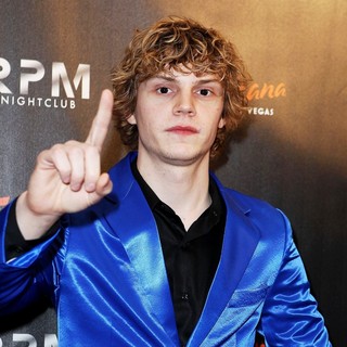 Evan Peters Celebrates His Birthday
