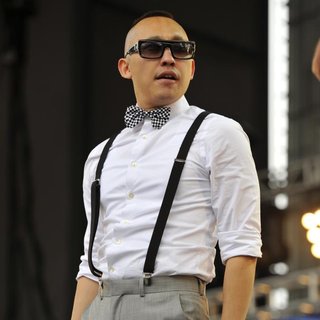 Far East Movement in B96 Pepsi SummerBash 2011