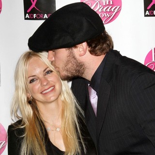 Anna Faris, Chris Pratt in 8th Annual Best in Drag AIDS Fundraiser