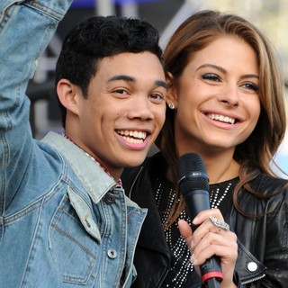 Maria Menounos in 102.7 KIIS FM's Wango Tango 2012 - Show - fegan-menounos-wango-tango-2012-show-01