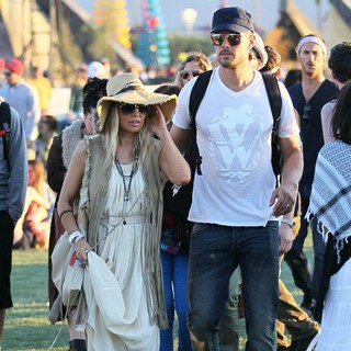 Stacy Ferguson, Josh Duhamel in Celebrities at The 2012 Coachella Valley Music and Arts Festival - Day 2