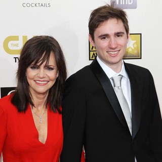 Sally Field, Sam Greisman in 18th Annual Critics' Choice Movie Awards