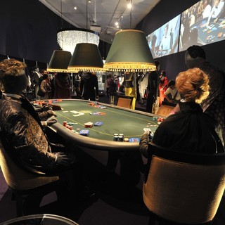 Casino Royale Set - 2006 Designing 007 - Fifty Years of Bond Style