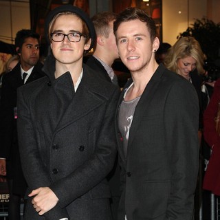 Tom Fletcher, Danny Jones, McFly in The Twilight Saga's Breaking Dawn Part I UK Film Premiere - Arrivals