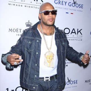 Flo Rida Hosts A Party During Memorial Day Weekend