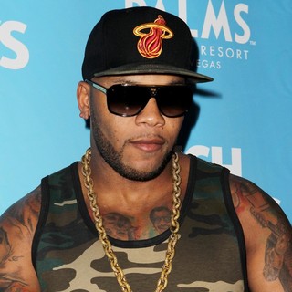 Flo Rida in Flo Rida Performs at Ditch Fridays