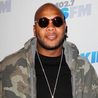 Flo Rida in KIIS FM's 2012 Jingle Ball - Night 2 - Arrivals