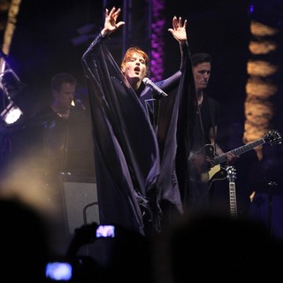 Florence Welch, Robert Ackroyd, Florence and the Machine in Performances at The 2012 Coachella Valley Music and Arts Festival - Week 2 Day 3