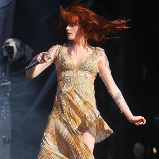 Florence Welch, Florence and the Machine in BBC Radio 1's Hackney Weekend - Day 2
