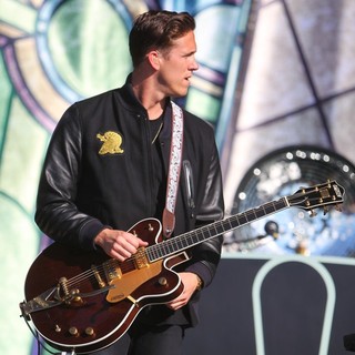 Robert Ackroyd, Florence and the Machine in BBC Radio 1's Hackney Weekend - Day 2