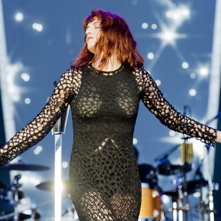 Florence Welch, Florence and the Machine in Leeds Festival 2012 - Day Three