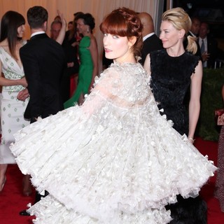 Florence Welch, Florence and the Machine in Schiaparelli and Prada Impossible Conversations Costume Institute Gala