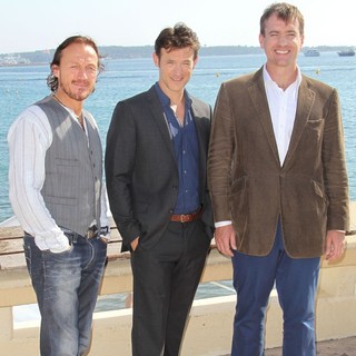 Jerome Flynn, Adam Rothenberg, Matthew Macfadyen in MIPCOM 2012 - Ripper Street - Photocall