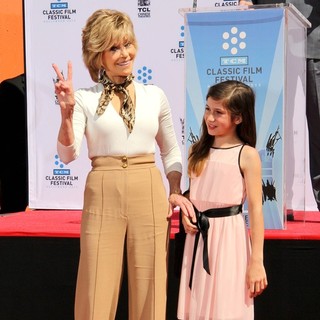 Handprint and Footprint Ceremony Honouring Actress Jane Fonda
 - fonda-vadim-jane-fonda-handprint-and-footprint-ceremony-04