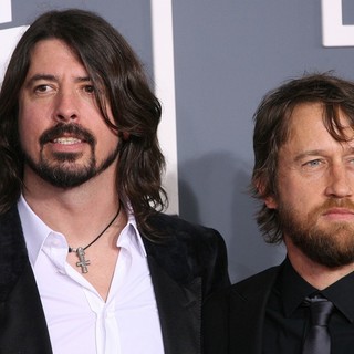 Dave Grohl, Nate Mendel, Foo Fighters in 54th Annual GRAMMY Awards - Arrivals