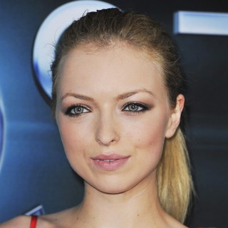 The Premiere of The Host - Arrivals - francesca-eastwood-premiere-the-host-01