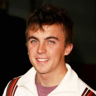 Frankie Muniz in Premiere of Walk Hard: The Dewey Cox Story - Arrivals
