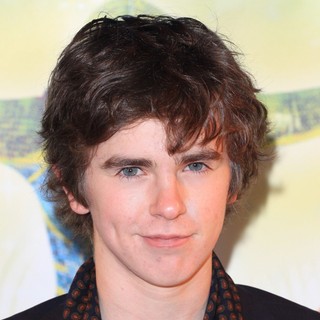 Freddie Highmore in Cirque du Soleil: TOTEM Premiere - Arrivals