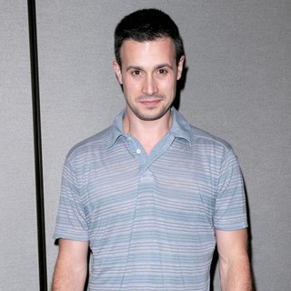 Freddie Prinze Jr. in 2009 Comic Con