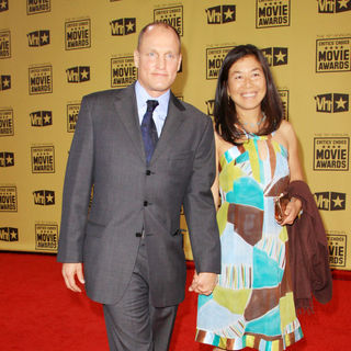 Woody Harrelson, Laura Louie in 15th Annual Critics' Choice Movie Awards