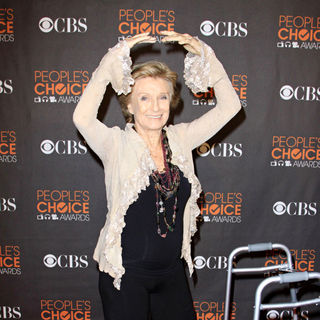 Cloris Leachman in People's Choice Awards 2010
