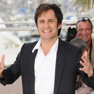 Gael Garcia Bernal in 2010 Cannes International Film Festival - Day 2 - Camera d'Or Jury Photocall