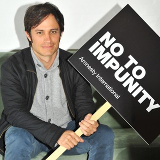 Gael Garcia Bernal Launches Amnesty International's Call to End Impunity for Past Human Rights Abuse - gael-garcia-bernal-launches-amnesty-international-s-call-03