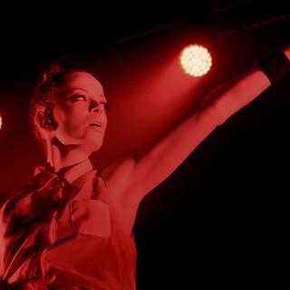 Shirley Manson, Garbage in Garbage Performing Live
