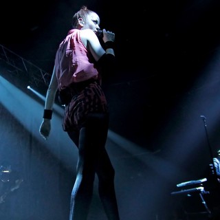Shirley Manson, Garbage in Garbage Performing Live
