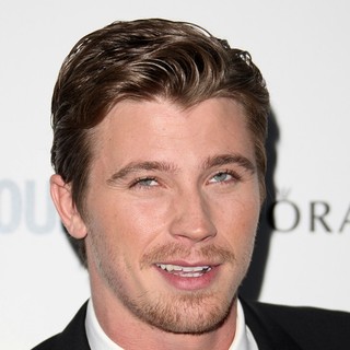 Garrett Hedlund in The Glamour Women of The Year Awards 2011 - Arrivals