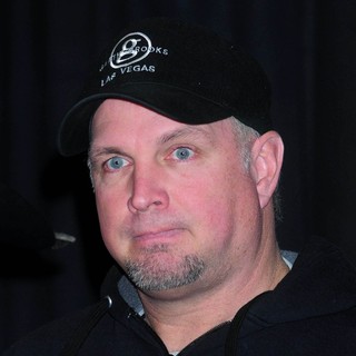 Garth Brooks in PBR and Garth Brooks Teammates for Kids Foundation Press Conference