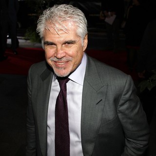 Gary Ross in The Paris Premiere of The Hunger Games - Arrivals