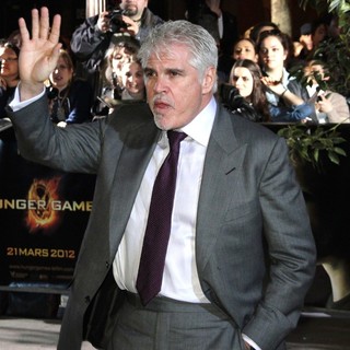Gary Ross in The Paris Premiere of The Hunger Games - Arrivals