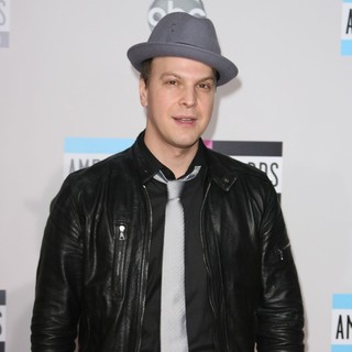 2011 American Music Awards - Arrivals