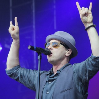 Gavin DeGraw in Orlando Calling Music Festival - Day 1